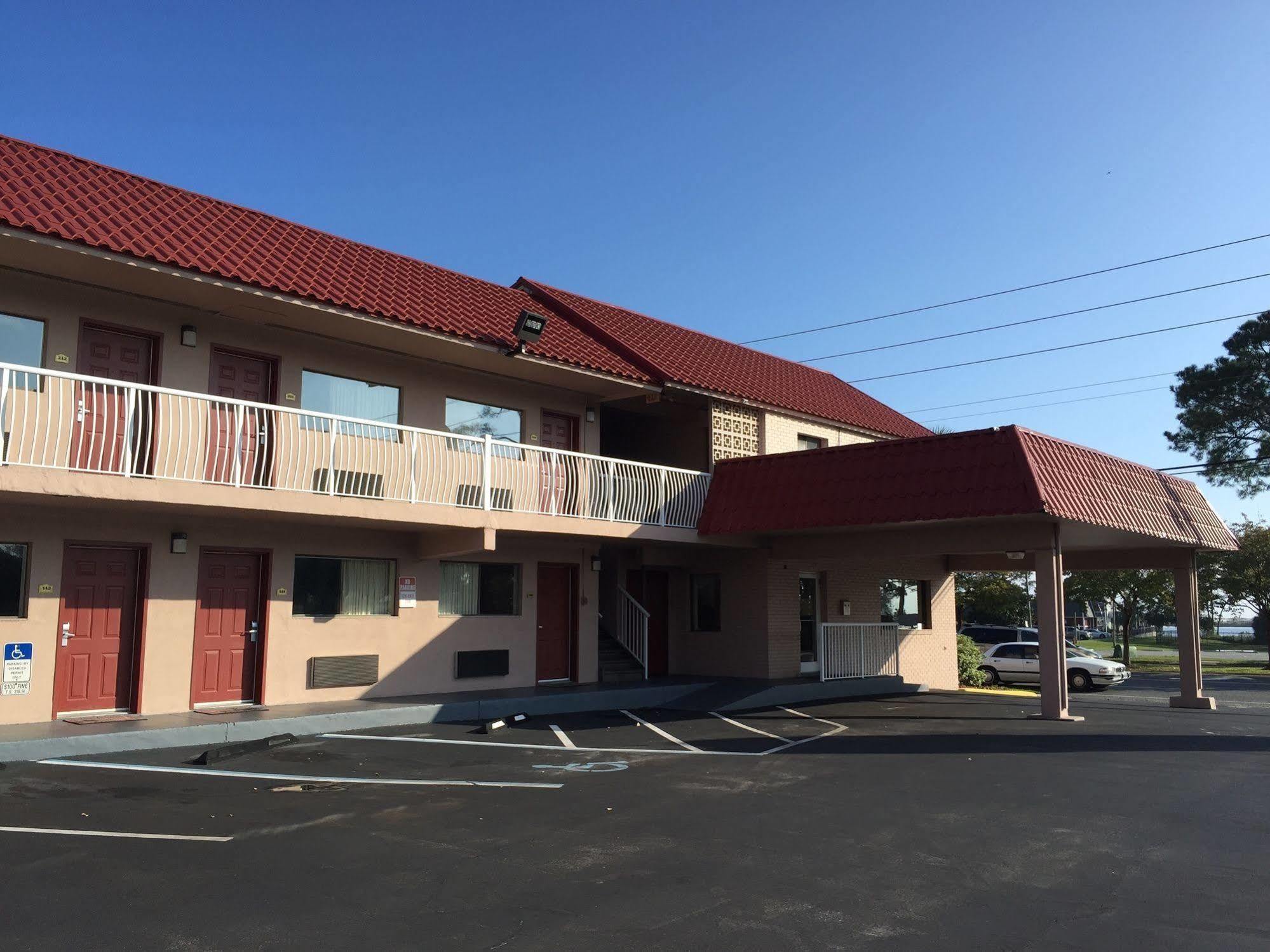 Super 8 By Wyndham Ft Walton Beach Fort Walton Beach Exterior photo